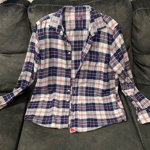 UNTUCKit shirt
